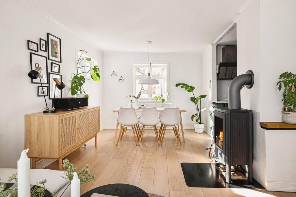 Beautiful Bergen House From 1790 Apartment Exterior photo